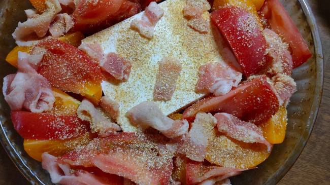 Фото шага рецепта Фунчоза с овощами, сыром и беконом 175324 шаг 8