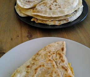 Фотография рецепта Кутабы с тыквой, сыром и панчеттой