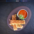 Фотография рецепта Томатный суп c жареным сыром автор Телеканал Food Network