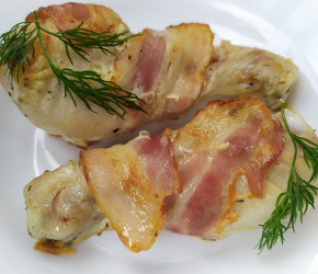 Фотография рецепта Куриные ножки, запеченные в беконе