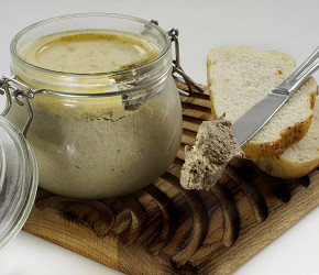 Фотография рецепта Классический паштет из куриной печени