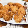 Фотография рецепта Куриные ножки, обжаренные в сухарях автор Телеканал Food Network