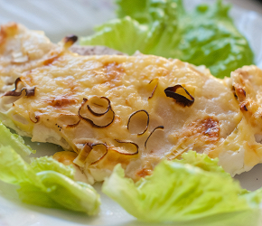 Фотография рецепта Куриное филе в сливках с персиками
