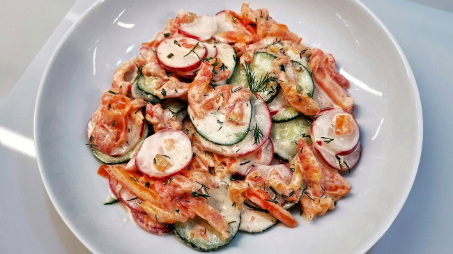 Фото шага рецепта Простой и вкусный салат 190716 шаг 10