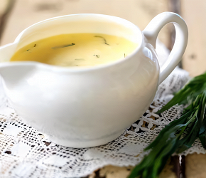 Фотография рецепта Соус велюте с эстрагоном к белому мясу и рыбе на гриле