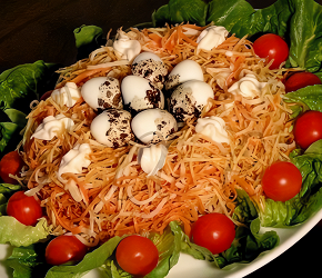 Фотография рецепта Салат с курицей, картофелем и яйцами