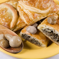 Фотография рецепта Слоеный пирог с куртом и грибами автор Лизонька
