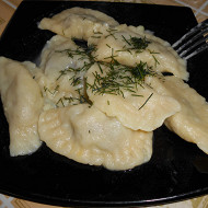 Вереники с картофелем и лесными грибами