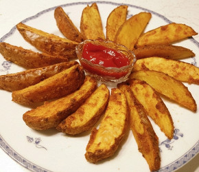 Фотография рецепта Быстрый картофель по-деревенски с кожурой