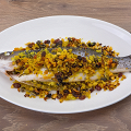 Фотография рецепта Сибас, запеченный с кедровыми орешками и изюмом автор ШЕФМАРКЕТ