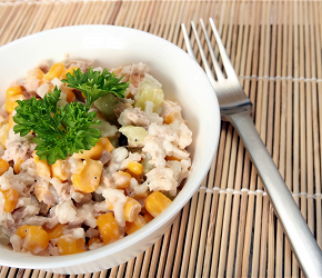 Фотография рецепта Салат с тунцом и кукурузой