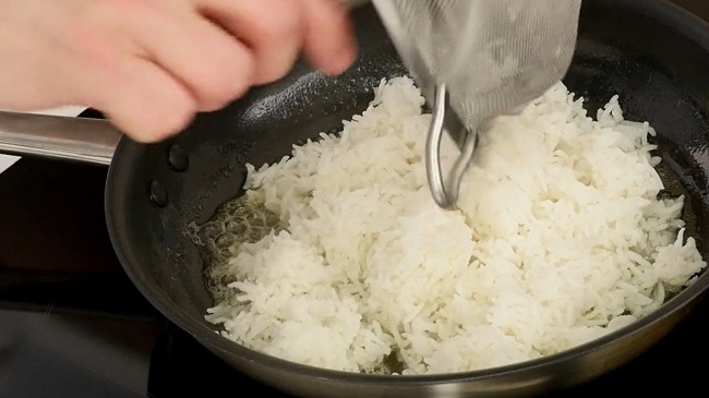 Фото шага рецепта Армянская фаршированная курица амич 125310 шаг 2