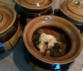 Фотография рецепта Курица в горшочках с картошкой и грибами