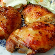 Запечённые куриные бёдрышки