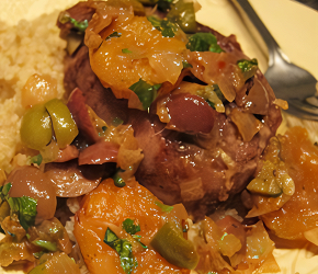 Фотография рецепта Курица по-мароккански с соусом из кураги и оливок