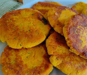 Фотография рецепта Морковные оладьи на рисовой муке
