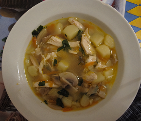 Фотография рецепта Куриный суп с грибами шампиньонами и зеленью