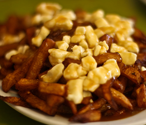 Фотография рецепта Квебекский пути́н (Poutine)