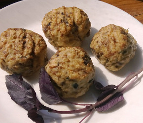 Фотография рецепта Котлеты из куриного фарша с шампиньонами в духовке