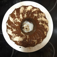Новогодний имбирный кекс с сушеной клюквой