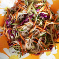 Фотография рецепта Веганский салат с рисовой лапшой и кунжутной заправкой автор юля латук