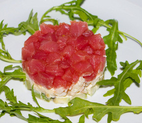 Фотография рецепта Тартар с тунцом и крабовым мясом