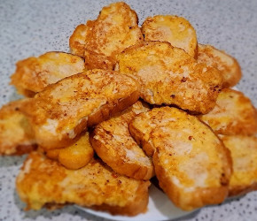 Фотография рецепта Бутерброды на сковороде с сыром и куриным фаршем