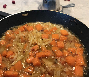 Фотография рецепта Паста с колбасками, тыквой и рикоттой