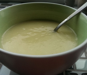 Фотография рецепта Суп-пюре из кабачков с луком и чесноком