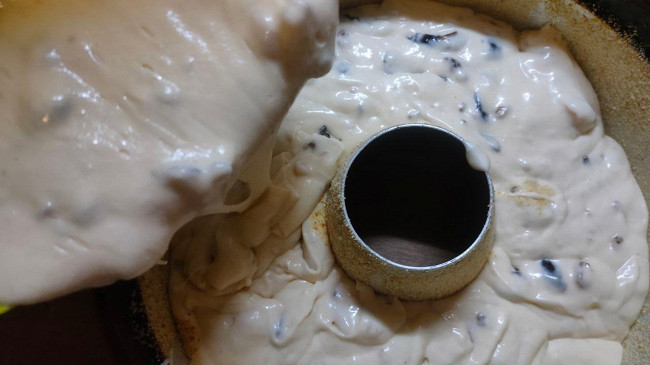 Фото шага рецепта Кекс с сухофруктами 186504 шаг 18