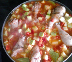 Фотография рецепта Куриные ножки с кабачками