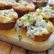 Куриные маффины с сыром