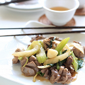 Фотография рецепта Жареная курица с сельдереем и имбирем (Jirou Chao Qincai) автор Ольга Худина