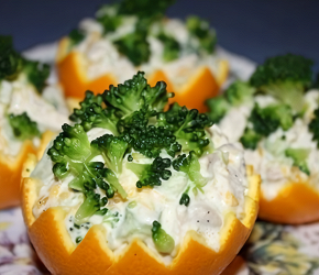 Фотография рецепта Салат с брокколи и апельсинами