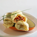 Фотография рецепта Омлетные рулетики с курицей, помидорами и зеленью автор Anita Ggdf