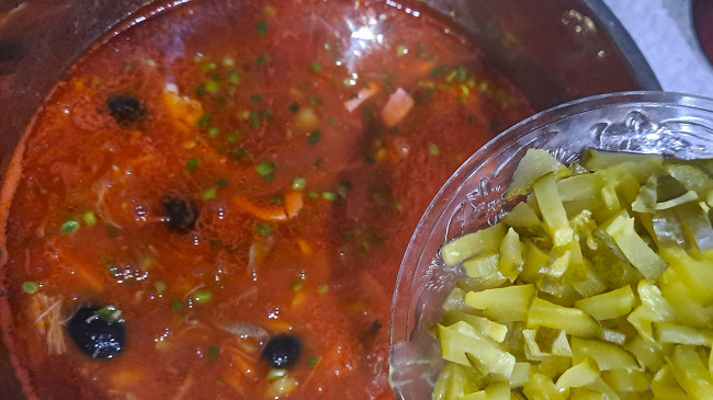 Фото шага рецепта Солянка с картошкой 188561 шаг 9