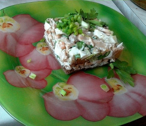 Фотография рецепта Салат с грибами и йогуртовой заправкой