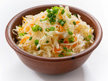 Как приготовить вкусную и хрустящую квашеную капусту