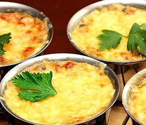 Фотография рецепта Жюльен с курицей, грибами и картошкой