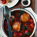 Фотография рецепта Тушеная курица в ароматном томатном соусе (Pastitsatha) автор Ольга Худина