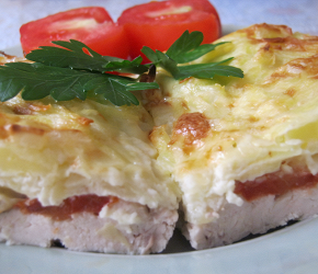 Фотография рецепта Курица, запеченная под тертым картофелем