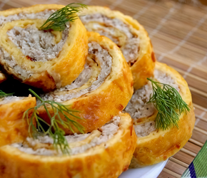 Фотография рецепта Куриный рулет с омлетом