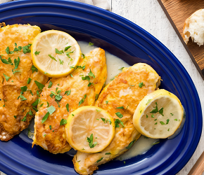 Фотография рецепта Куриная грудка под лимонным соусом по-французски (Chicken francese)