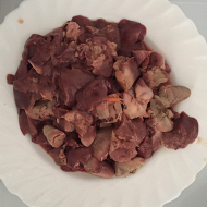 Куриные сердечки в сливочном соусе