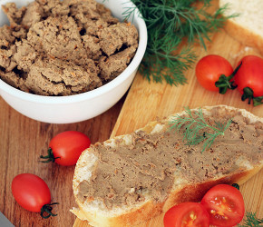 Фотография рецепта Паштет из куриной печени с морковью
