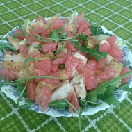 Салат из куриного филе и грейпфрута