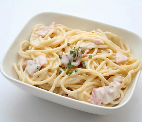 Фотография рецепта Макароны с соусом из ветчины и творога