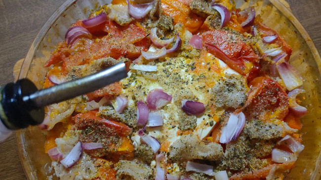 Фото шага рецепта Фунчоза с овощами, сыром и беконом 175324 шаг 14