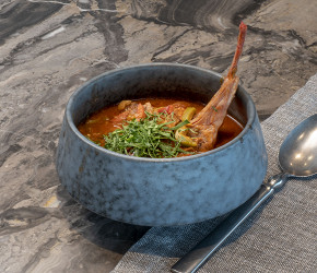 Фотография рецепта Мясная солянка с каперсами