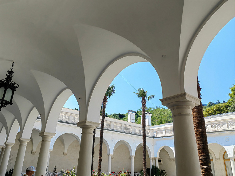 Ливадийский Дворец, Ялта, Mriya -&nbsp;Финал главного автопробега лета -&nbsp;Путешествуй по&nbsp;России, путешествуй со&nbsp;Сбером